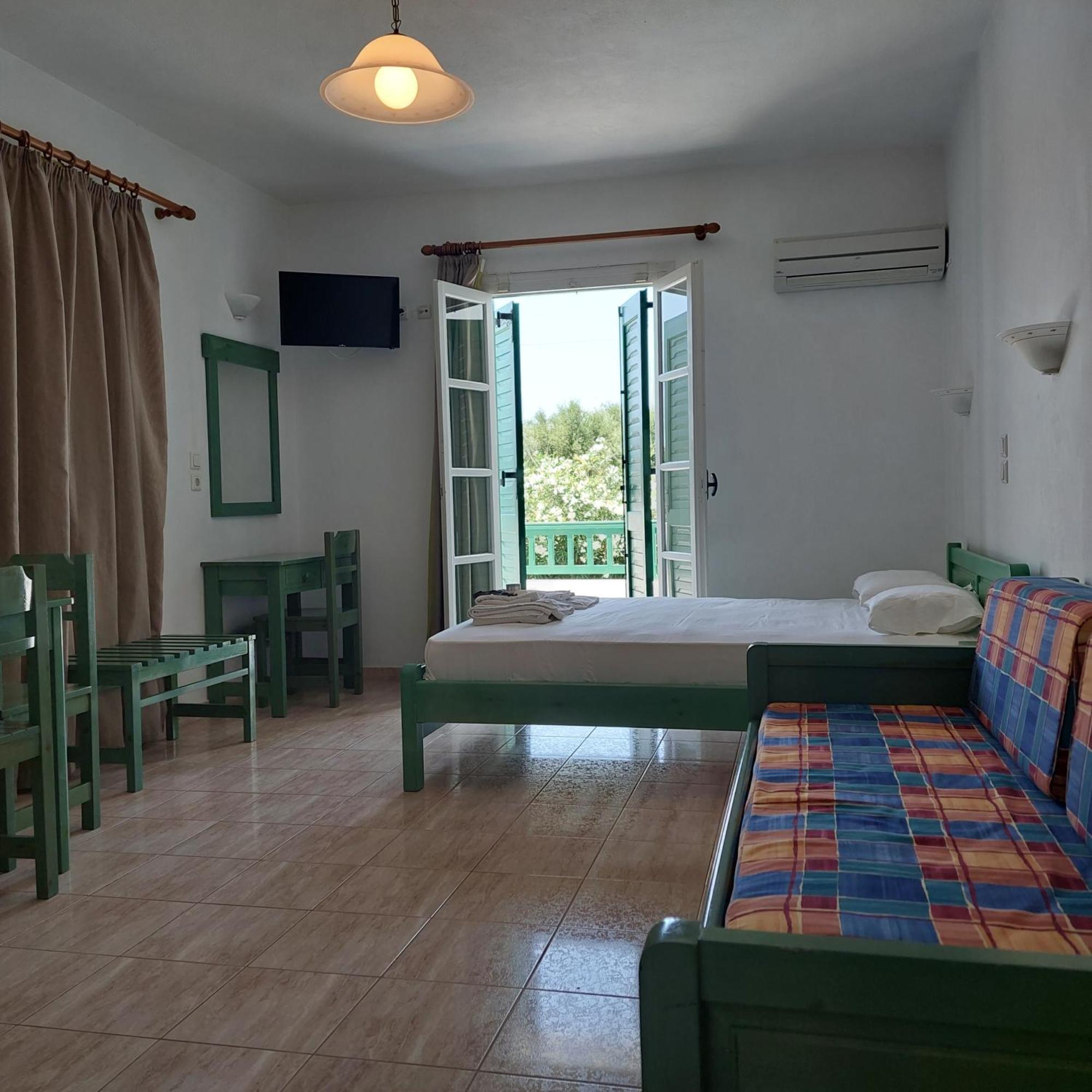 Hotel Kapari Αγία Άννα Εξωτερικό φωτογραφία